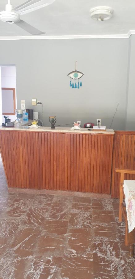 Pansion Marousa Methana Ngoại thất bức ảnh