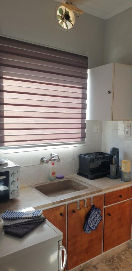 Pansion Marousa Methana Ngoại thất bức ảnh