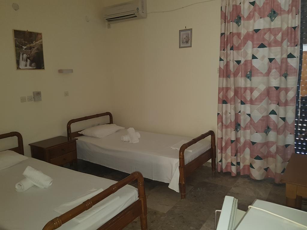 Pansion Marousa Methana Ngoại thất bức ảnh